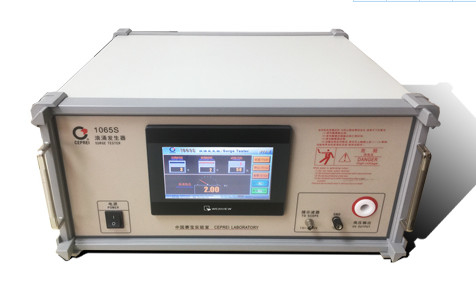IEC62368 figuram o µS D.1 1,2/50 e o 10/700 de gerador de impulso da tensão do µS, circuito do gerador do teste da relação da antena IEC62368